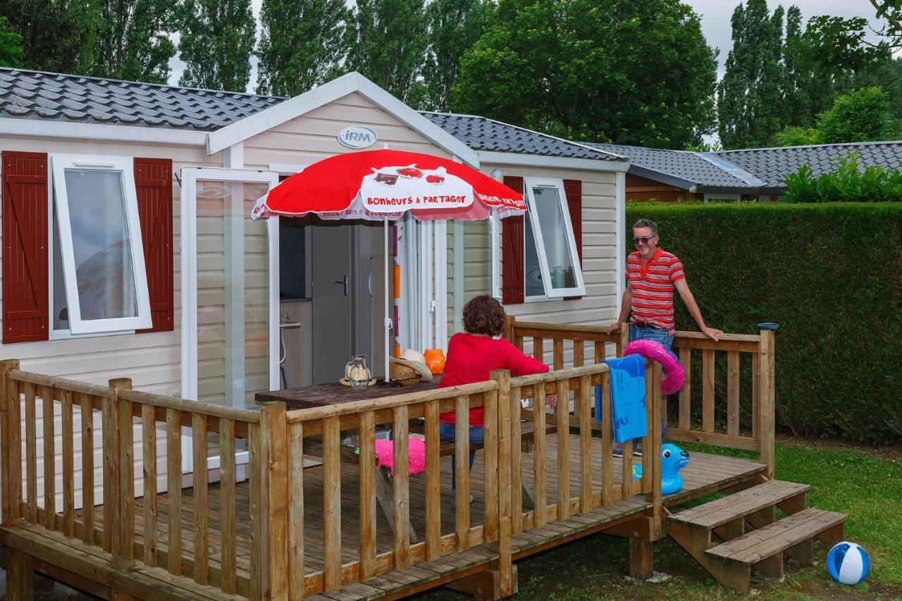 Camping Village Parisien Varreddes Exterior photo
